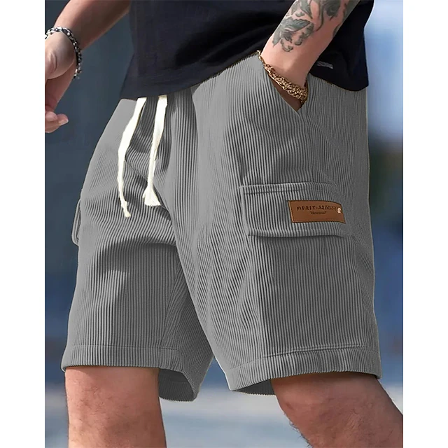 Kessoro men's relaxed fit drawstring cargo shorts in neutral, green and navy tones