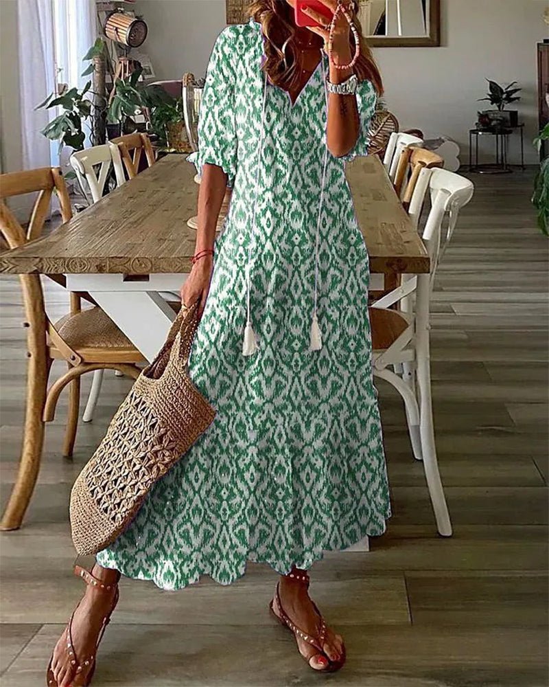 Women's boho lantern sleeve V-neck A-line dress with a geometric print
