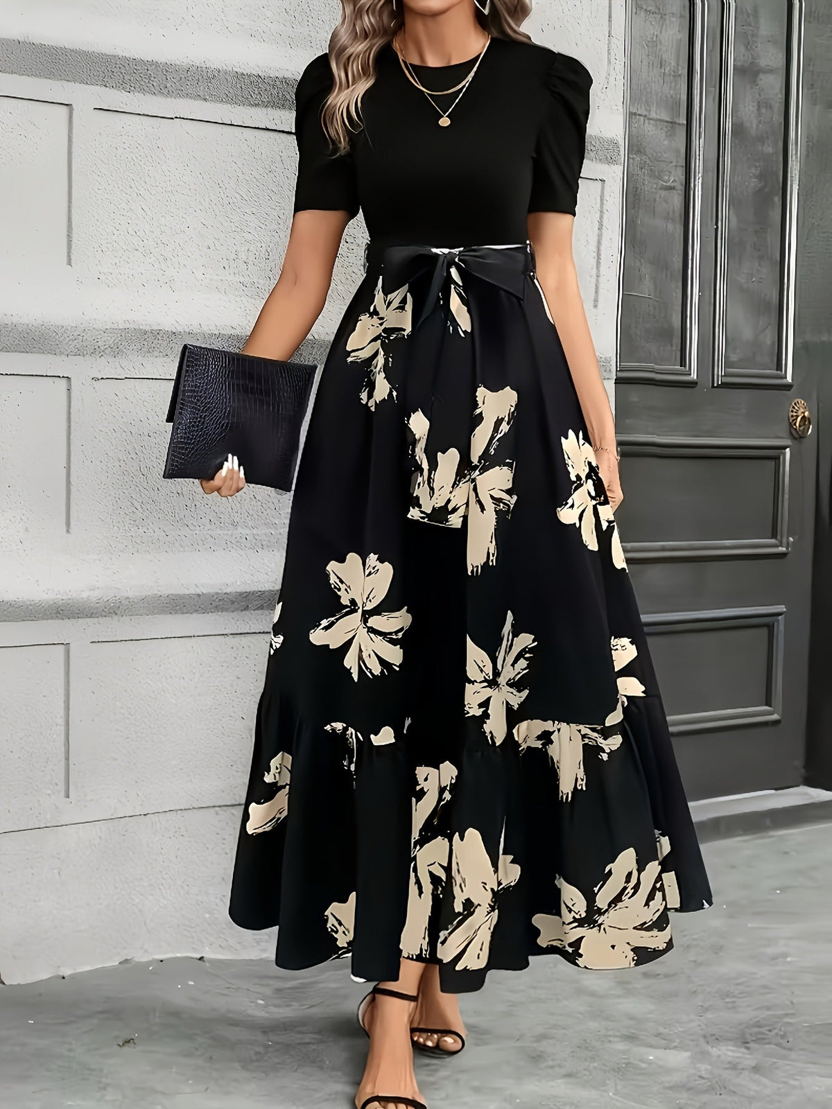 Women's puff-sleeve floral maxi dress in black