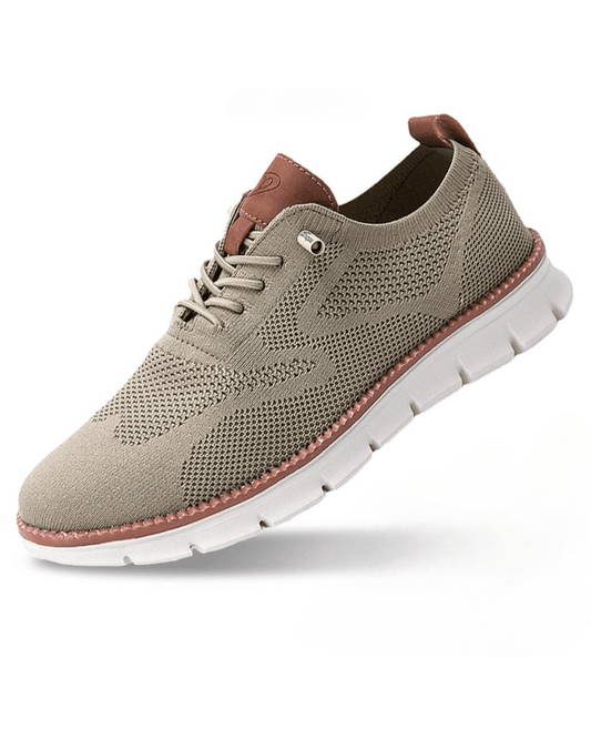 Men's lightweight breathable mesh everyday sneakers with a cushioned sole