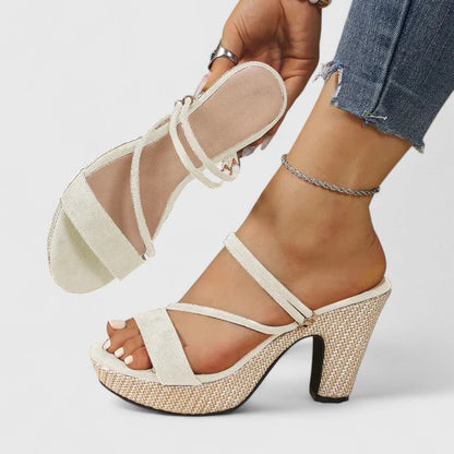 Women's lace chunky block heels in black and white