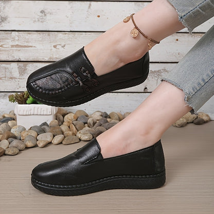 Women's cushioned wide-fit slip-on loafers in black, red and brown, view 3