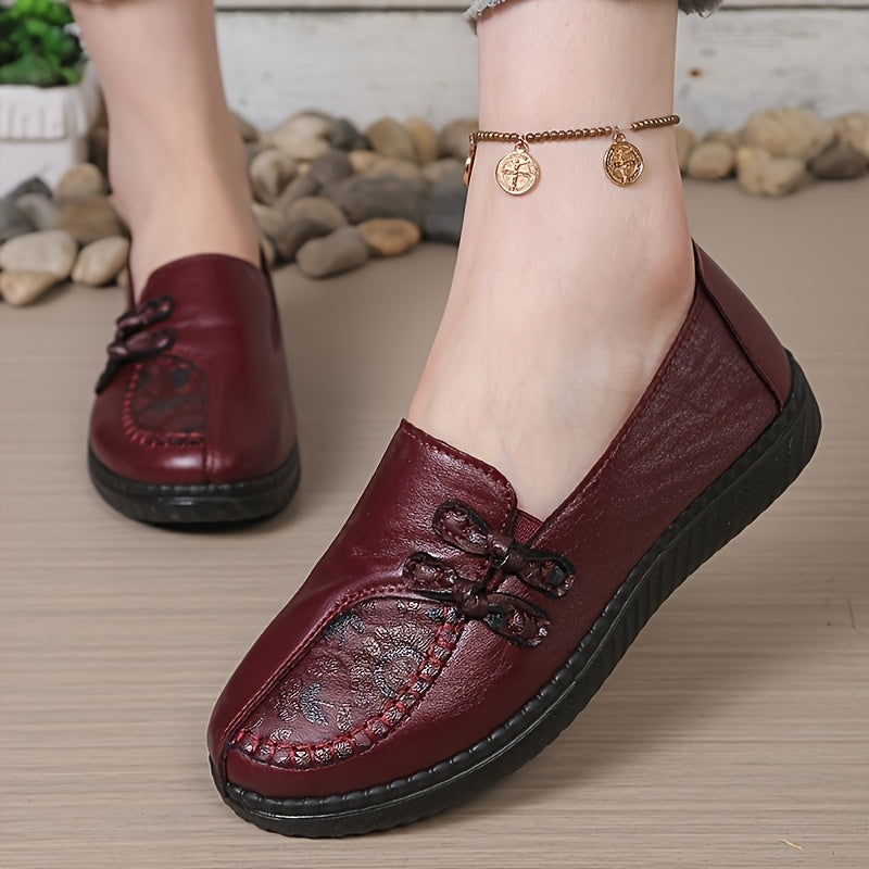 Women's cushioned wide-fit slip-on loafers in black, red and brown, view 7