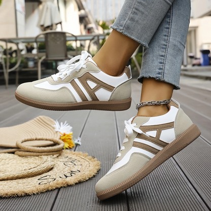 Kessoro women's wide-toe cushioned everyday sneakers in white and brown