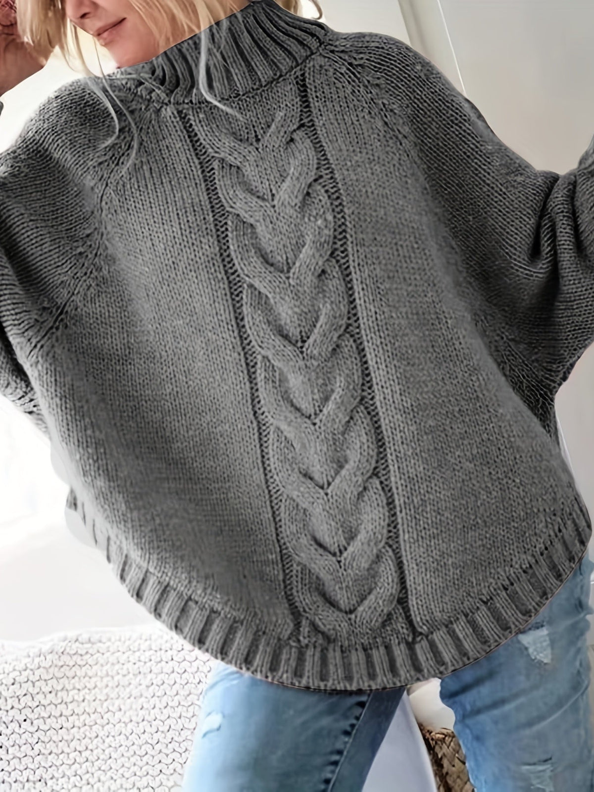 Women's cable-knit high-neck chunky sweater in a soft grey, pink and red colour family (view 3)