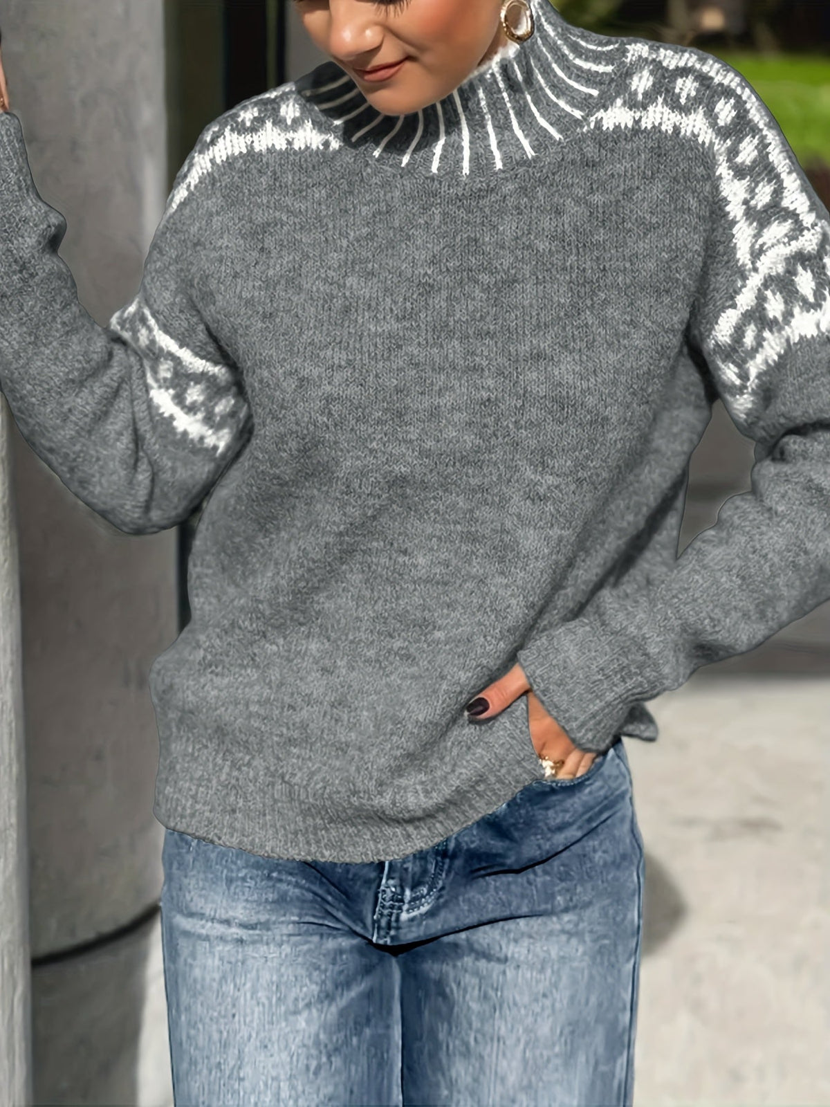 Kessoro women's contrast-trim mock neck knit sweater in dark grey and grey