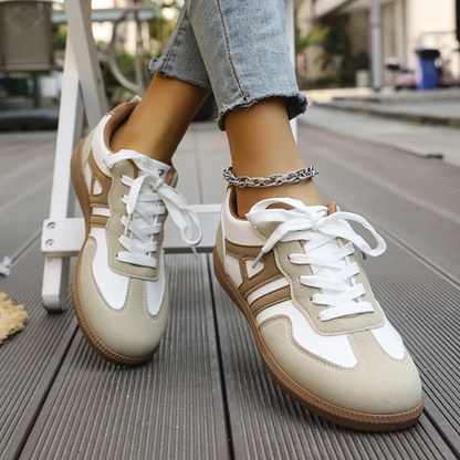 Kessoro women's wide-toe cushioned everyday sneakers in white and brown