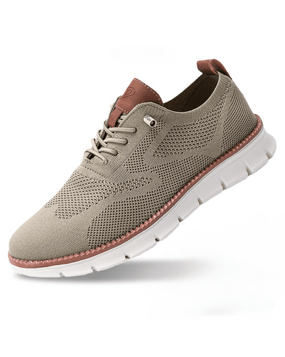 Men's lightweight breathable mesh everyday sneakers with a cushioned sole