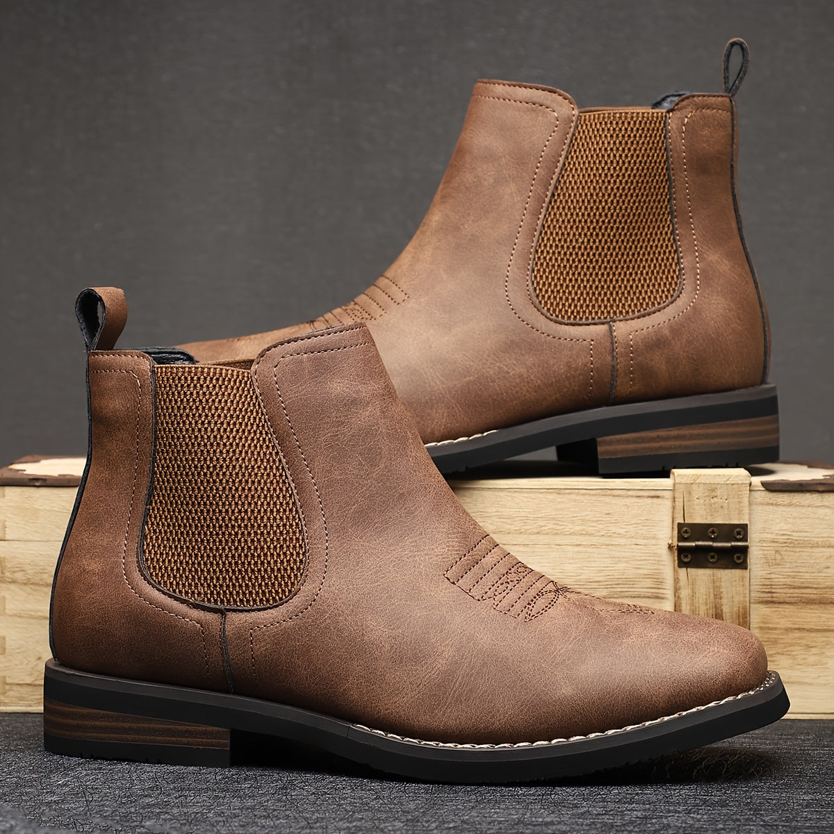 Kessoro men's classic elastic-panel Chelsea boots in black or brown leather with a pull tab