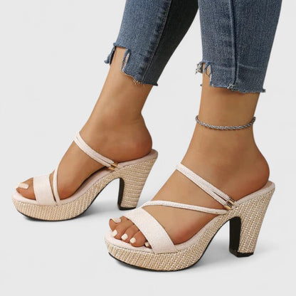 Women's lace chunky block heels in black and white