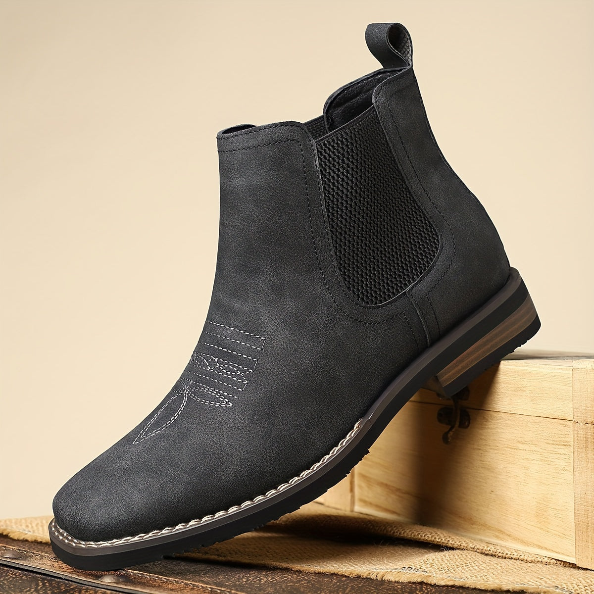 Kessoro men's classic elastic-panel Chelsea boots in black or brown leather with a pull tab