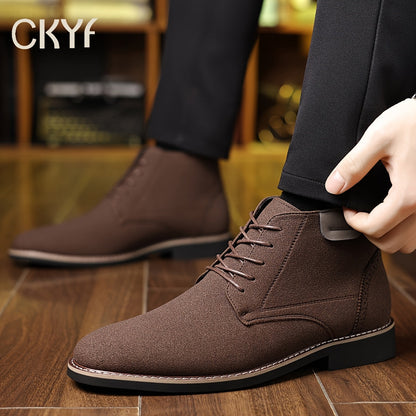Kessoro men's lace-up cushioned ankle boots in black or light brown leather