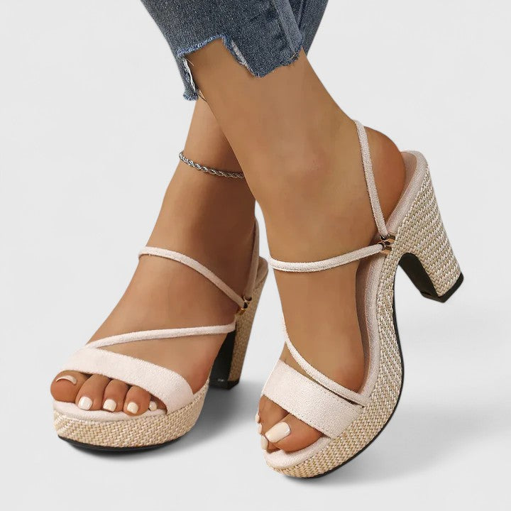 Women's lace chunky block heels in black and white