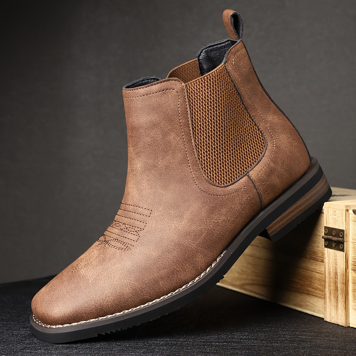 Kessoro men's classic elastic-panel Chelsea boots in black or brown leather with a pull tab
