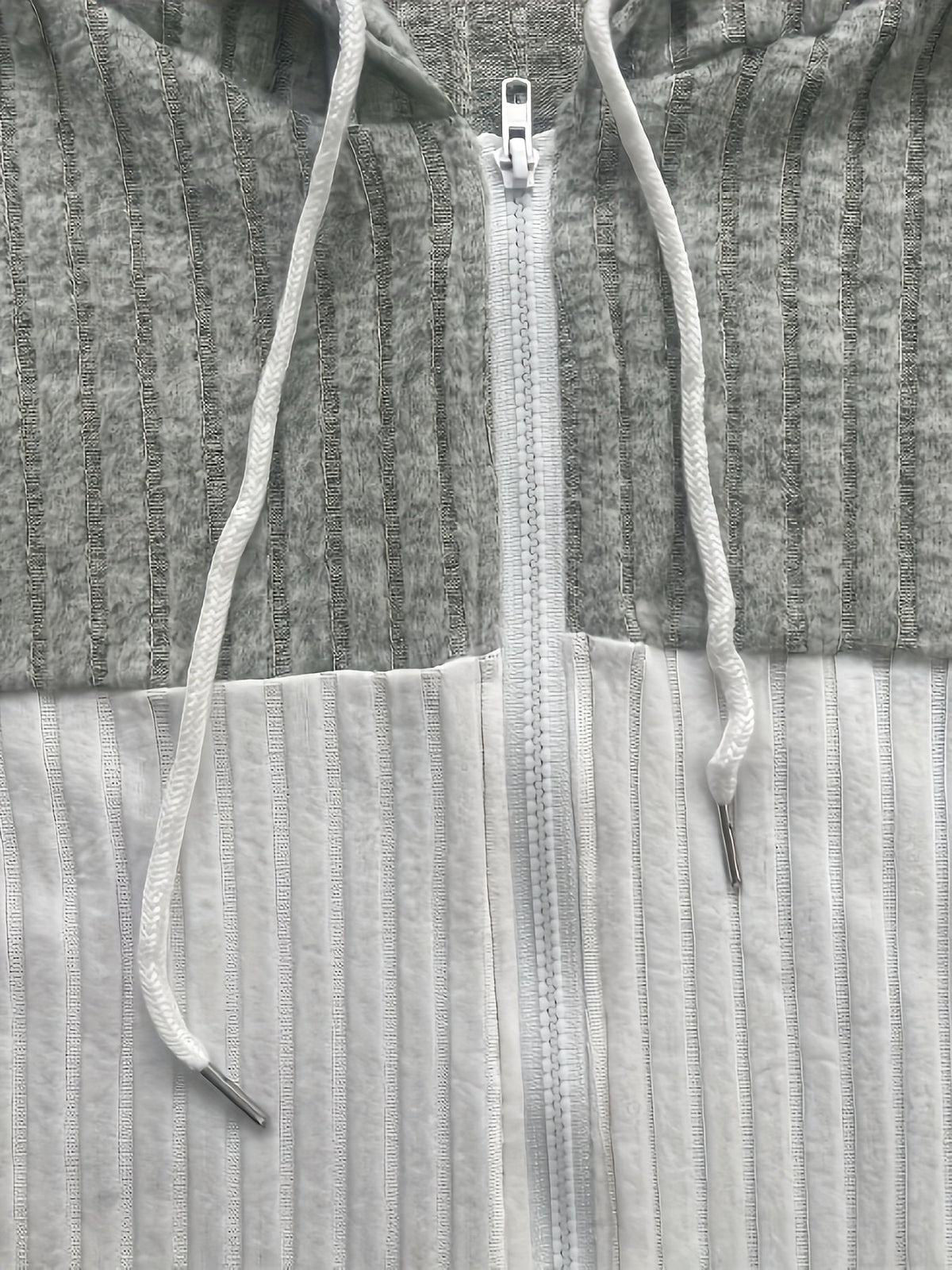 Kessoro women's textured colour-block hooded jacket in sky blue, green and black - product view 12