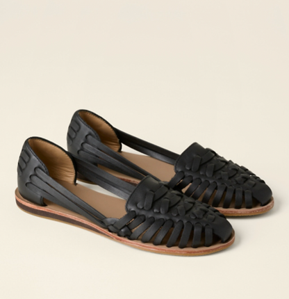 Kessoro handwoven slip-on comfort flats for women in Black, view 1