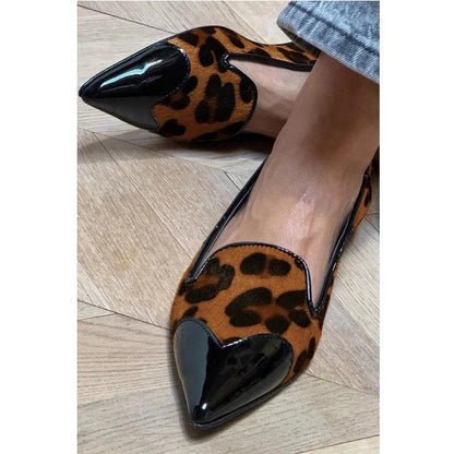 Kessoro women's animal print pointed toe ballet flats in black and neutral