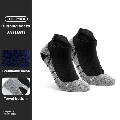 Men's breathable cotton blend crew socks, knit detail