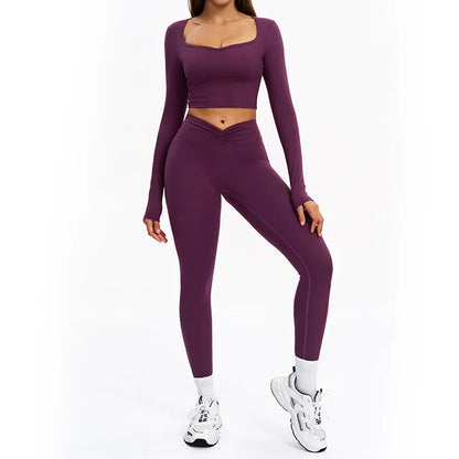 Women's long-sleeve 2-piece set, cuff detail