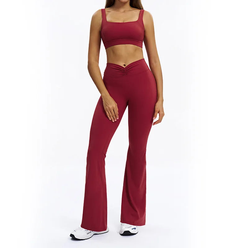 Women's long-sleeve 2-piece set, styling view