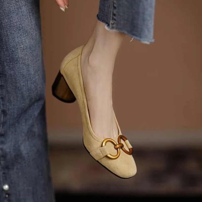 Women's cushioned closed-toe buckle heels in dark blue and khaki
