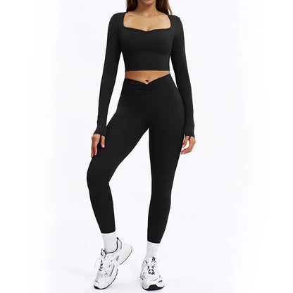 Women's long-sleeve 2-piece set, side view