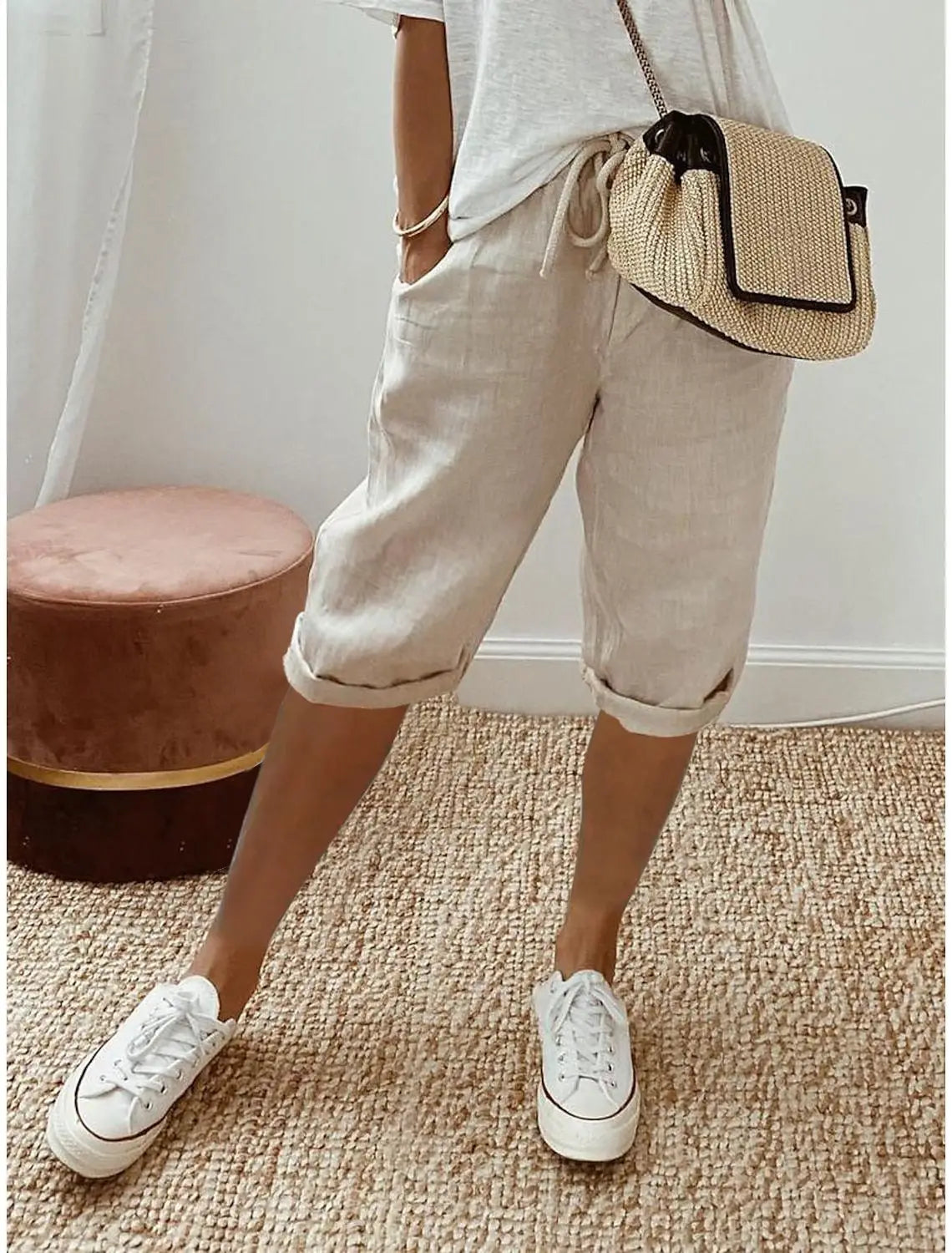 Women's cotton linen elastic-waist casual shorts, worn
