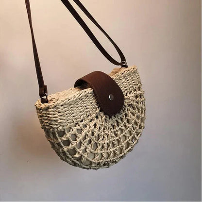 Kessoro women's braided straw compact shoulder bag in beige and brown