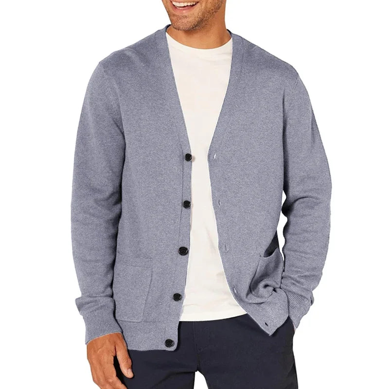 Kessoro Men's Oversized Lightweight Wool Sweater — view 10