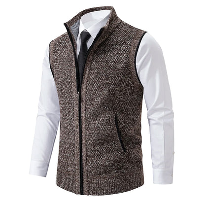 Kessoro Men's Knitted Solid Knit Sweater — view 4