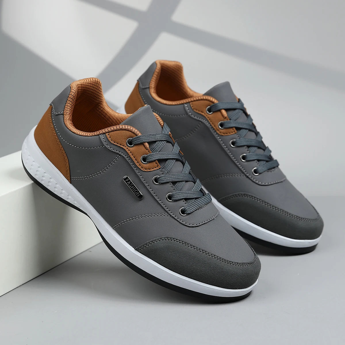 Kessoro Men's Waterproof Casual Leather Shoes — view 7