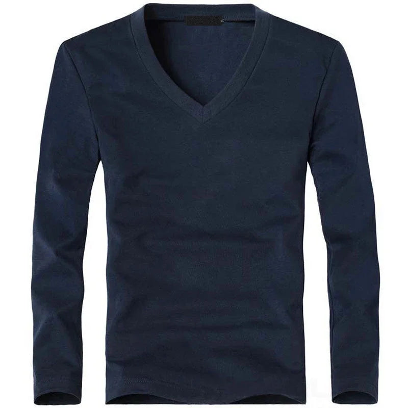 Men's solid long-sleeve T-shirt, worn