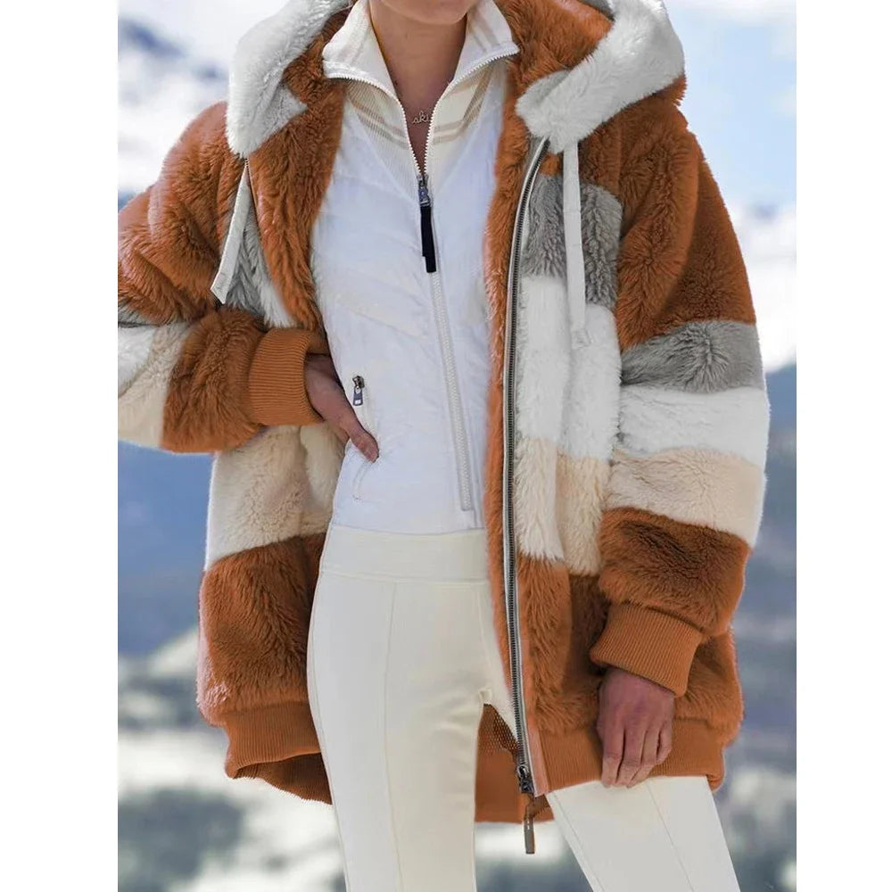 Women's hooded cashmere jacket, hood detail