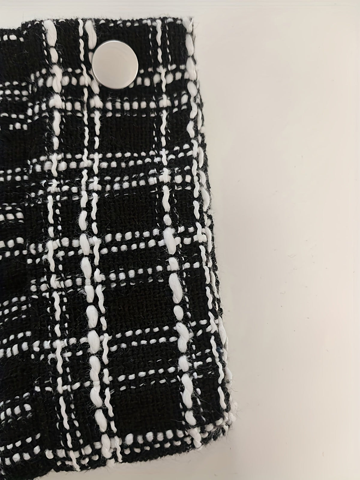 Kessoro Men's Textured Plaid Shirt Jacket in black, image 6 of 7.