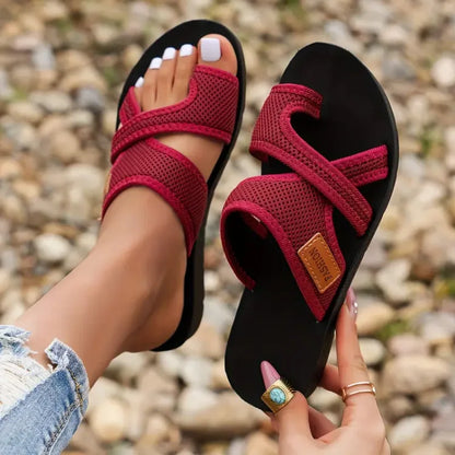 Kessoro women's cushioned comfort summer sandals in black, red and brown