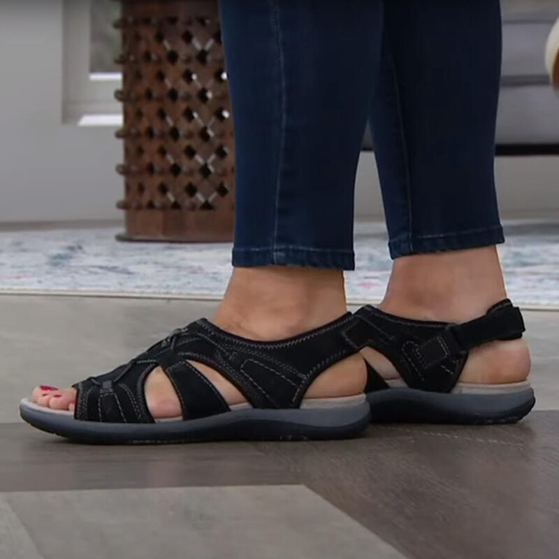 Kessoro women's cushioned adjustable adventure sandals in blue, pink, khaki, black, white, red, navy and purple, image 20 of 24