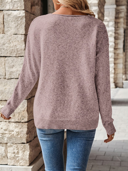 Kessoro women's relaxed V-neck drop-shoulder sweater in navy and pale pinkish grey