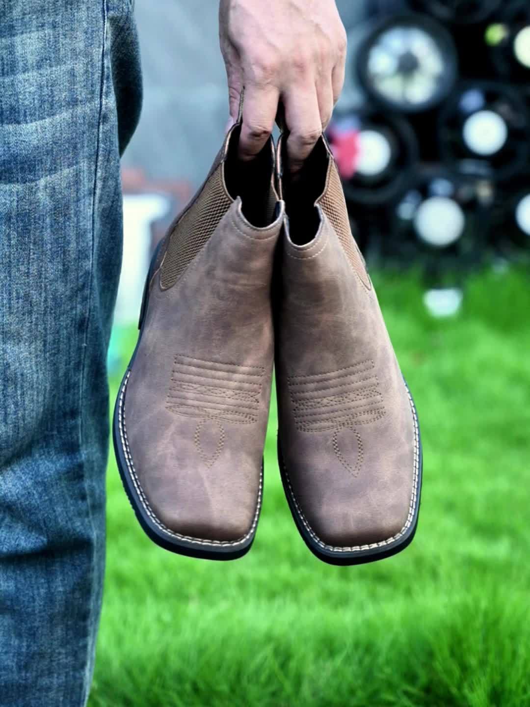 Kessoro men's classic elastic-panel Chelsea boots in black or brown leather with a pull tab