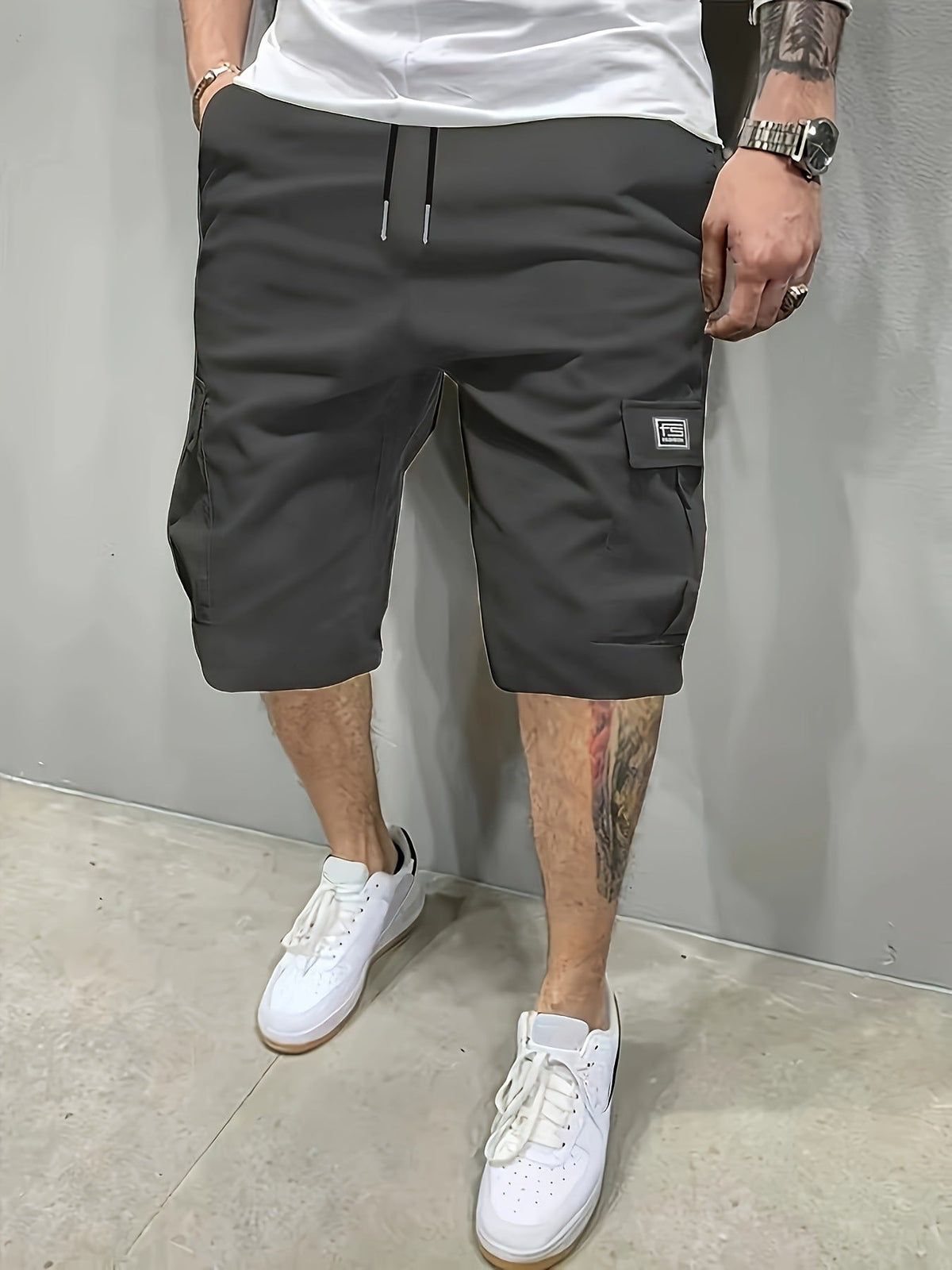 Kessoro men's relaxed drawstring cargo shorts in black, olive green, khaki, brown and grey