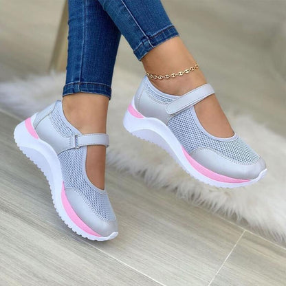 Women's cushioned adjustable strap sneakers with a breathable upper in a light neutral colour family (view 1)