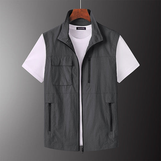 Kessoro men's lightweight multi-pocket utility vest in grey – image 1 of 3